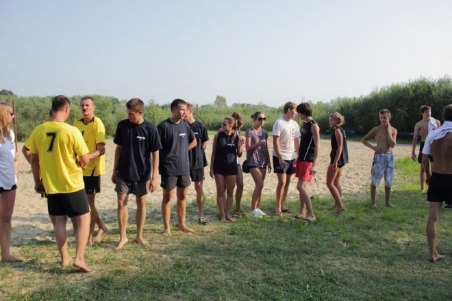 III Otwarty Turniej Plażowej Piłki Siatkowej Mikstów (27.08.2011) - zdjęcie #13 - eOstroleka.pl
