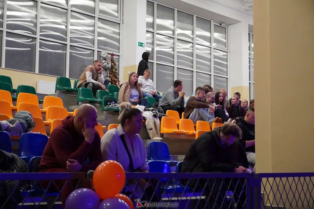 Wigilia Bezwahania Dance Center: grupy dorosłe [7.12.2024] - zdjęcie #103 - eOstroleka.pl