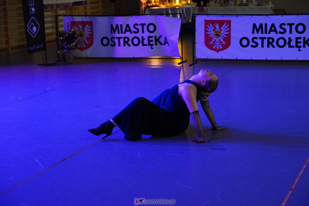 Wigilia Bezwahania Dance Center: grupy dorosłe [7.12.2024] - zdjęcie #77 - eOstroleka.pl