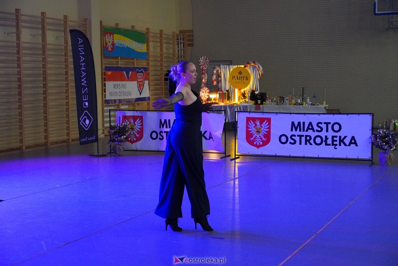 Wigilia Bezwahania Dance Center: grupy dorosłe [7.12.2024] - zdjęcie #76 - eOstroleka.pl