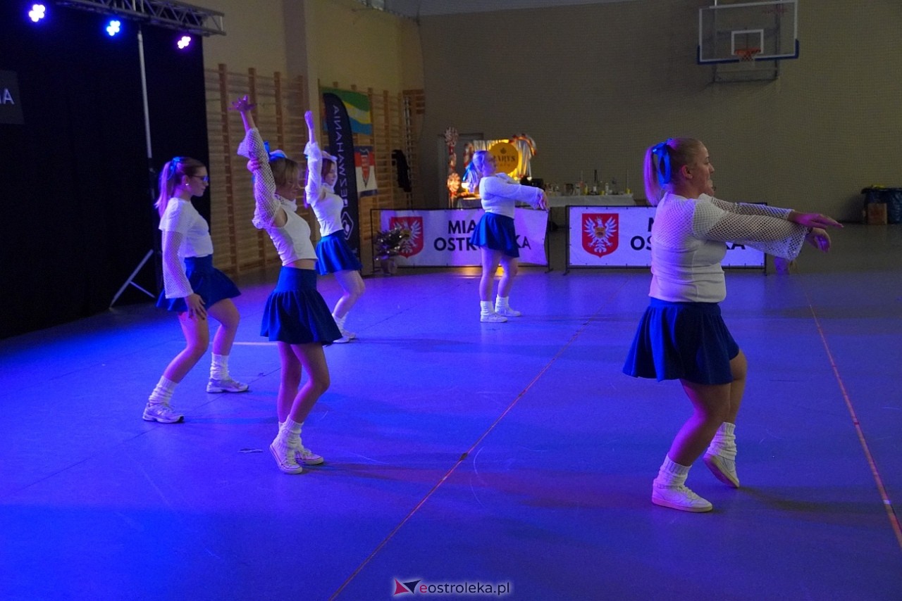Wigilia Bezwahania Dance Center: grupy dorosłe [7.12.2024] - zdjęcie #66 - eOstroleka.pl