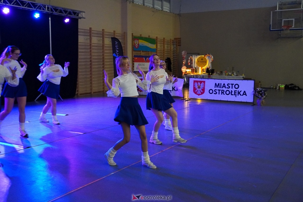 Wigilia Bezwahania Dance Center: grupy dorosłe [7.12.2024] - zdjęcie #65 - eOstroleka.pl