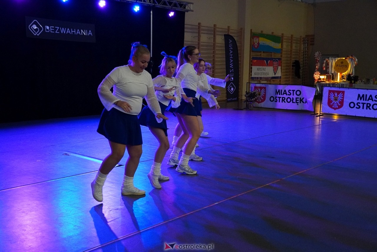 Wigilia Bezwahania Dance Center: grupy dorosłe [7.12.2024] - zdjęcie #62 - eOstroleka.pl