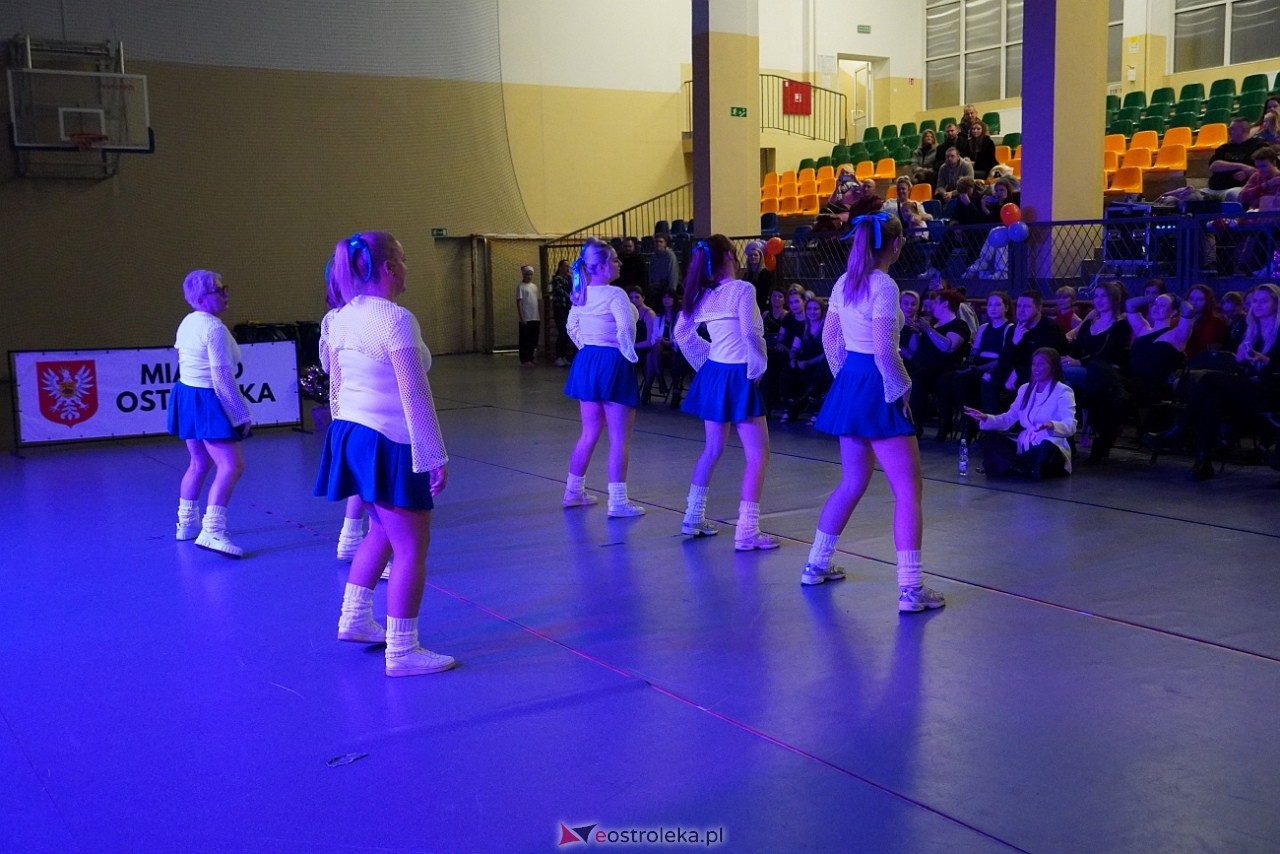 Wigilia Bezwahania Dance Center: grupy dorosłe [7.12.2024] - zdjęcie #57 - eOstroleka.pl