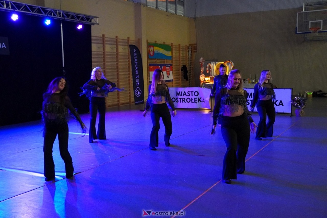 Wigilia Bezwahania Dance Center: grupy dorosłe [7.12.2024] - zdjęcie #49 - eOstroleka.pl