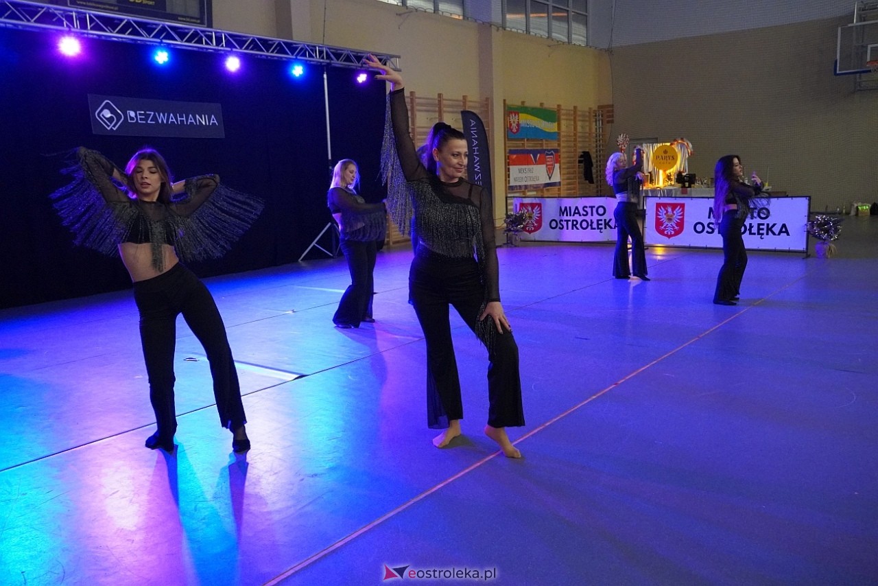 Wigilia Bezwahania Dance Center: grupy dorosłe [7.12.2024] - zdjęcie #40 - eOstroleka.pl
