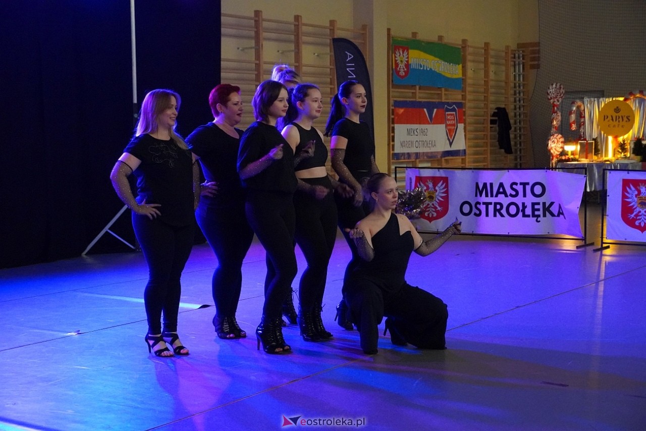 Wigilia Bezwahania Dance Center: grupy dorosłe [7.12.2024] - zdjęcie #39 - eOstroleka.pl