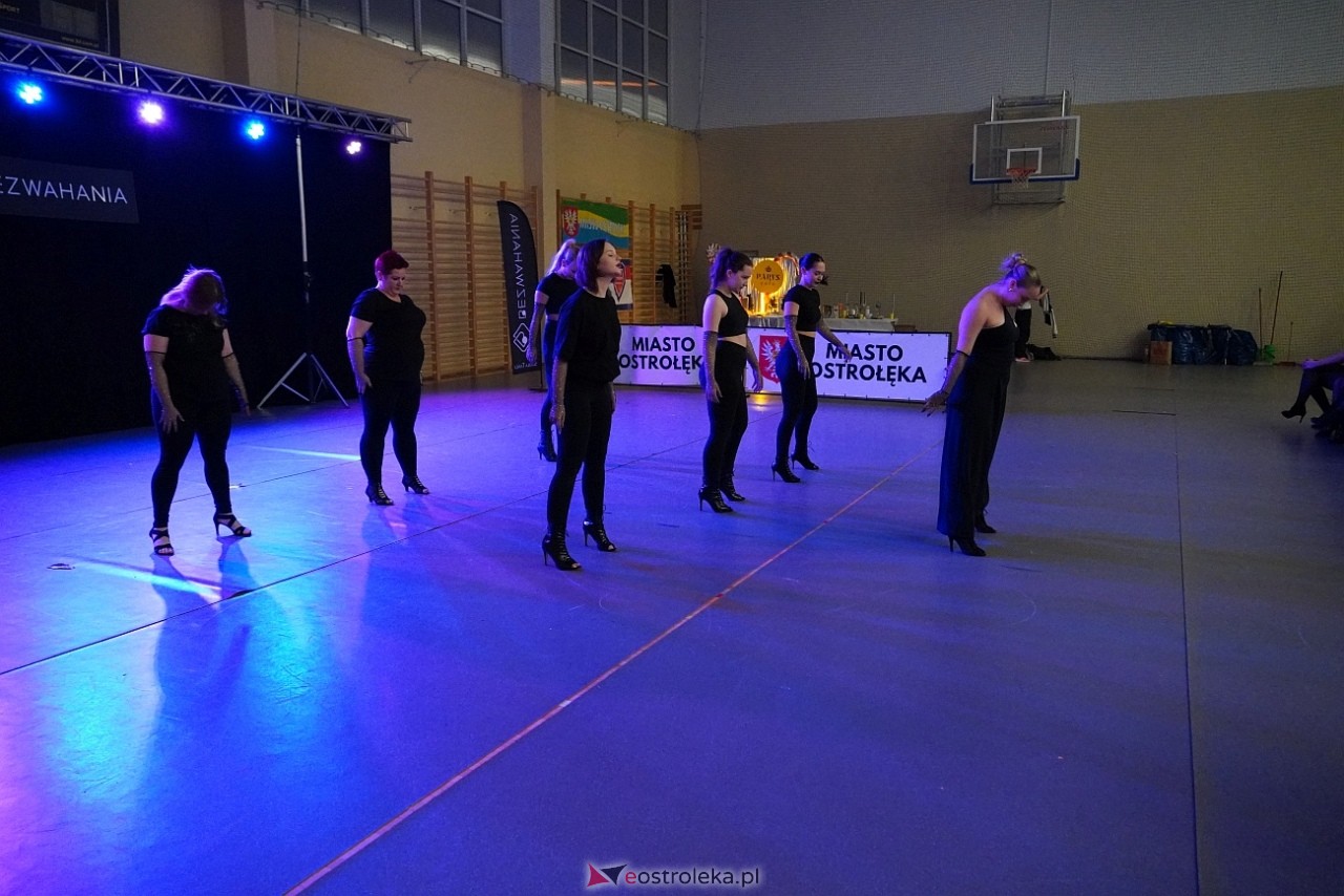 Wigilia Bezwahania Dance Center: grupy dorosłe [7.12.2024] - zdjęcie #33 - eOstroleka.pl