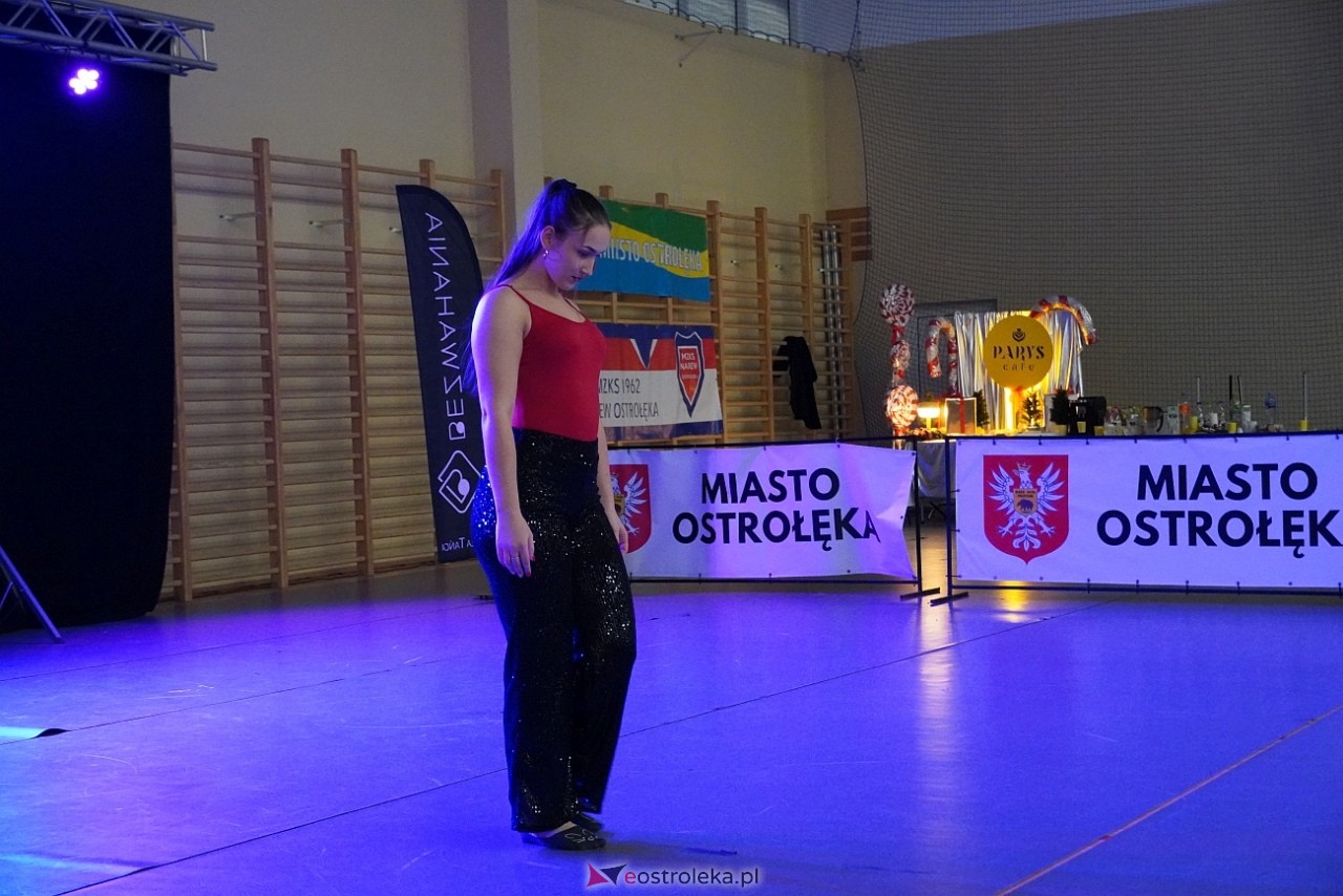Wigilia Bezwahania Dance Center: grupy dorosłe [7.12.2024] - zdjęcie #30 - eOstroleka.pl