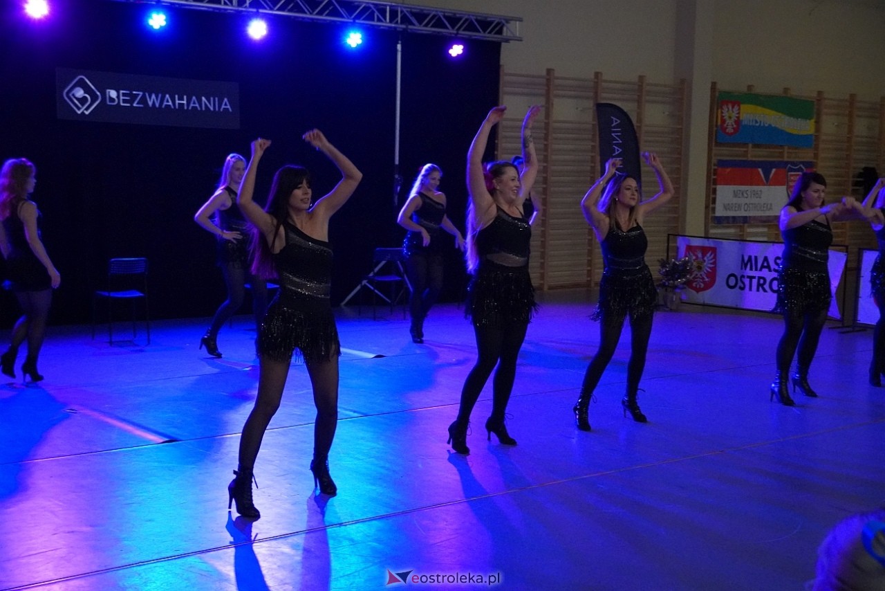 Wigilia Bezwahania Dance Center: grupy dorosłe [7.12.2024] - zdjęcie #20 - eOstroleka.pl