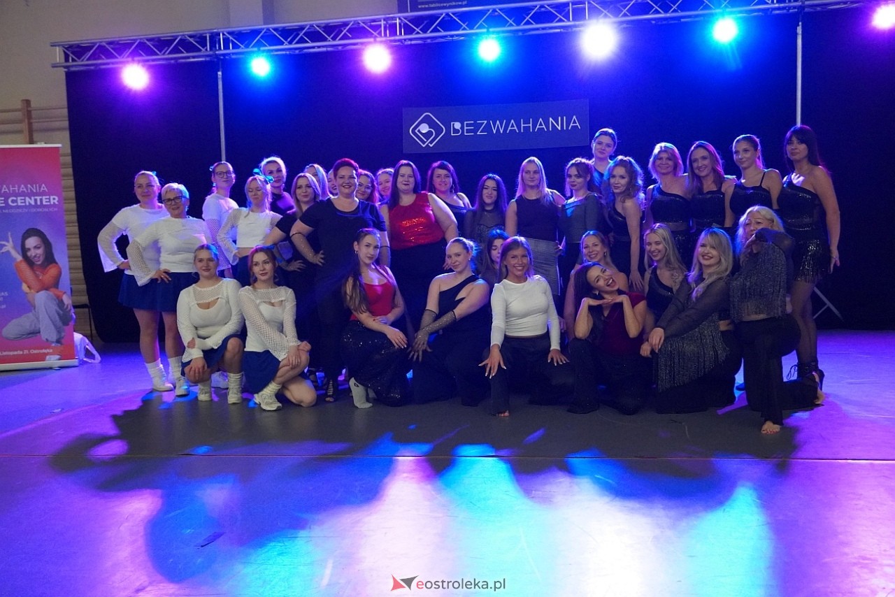 Wigilia Bezwahania Dance Center: grupy dorosłe [7.12.2024] - zdjęcie #2 - eOstroleka.pl