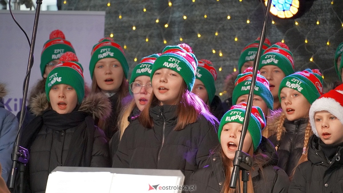 Bożonarodzeniowe spotkanie kultur Kurpiów, Kaszubów i Wielkopolan [8.12.2024] - zdjęcie #136 - eOstroleka.pl