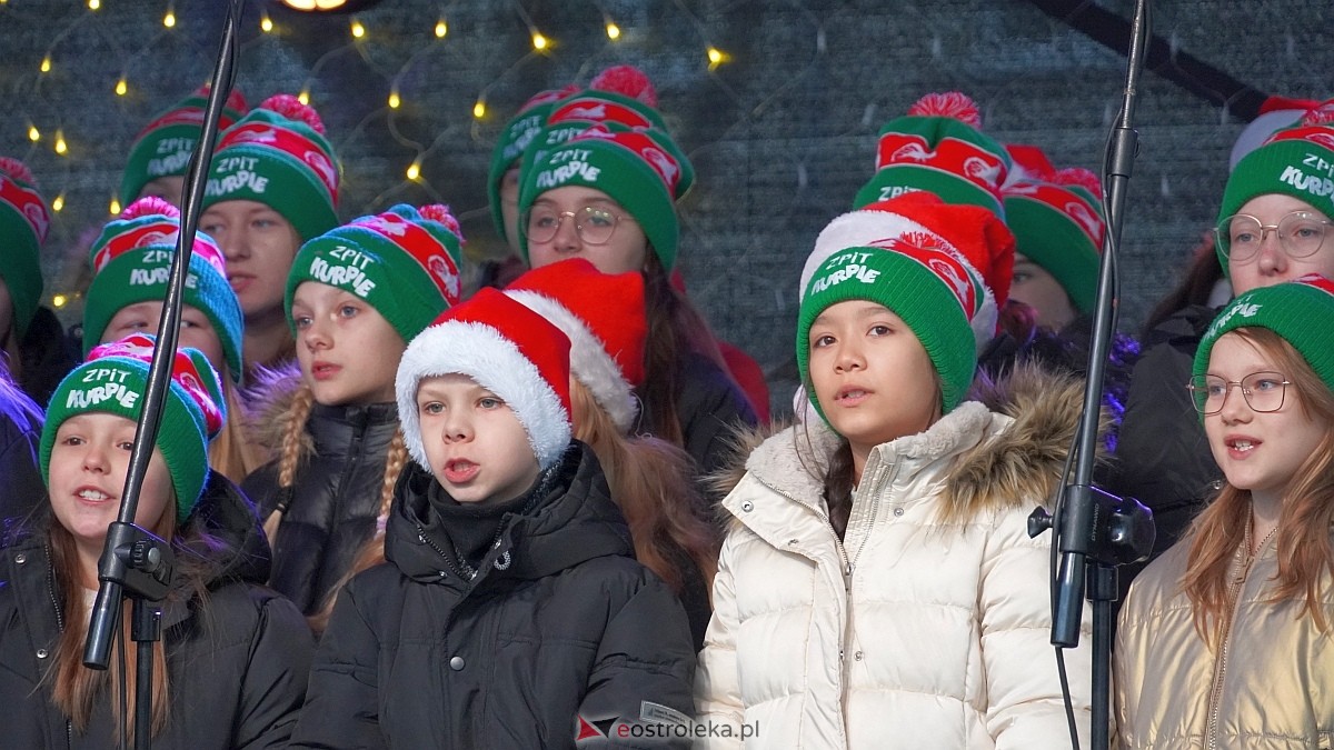 Bożonarodzeniowe spotkanie kultur Kurpiów, Kaszubów i Wielkopolan [8.12.2024] - zdjęcie #134 - eOstroleka.pl