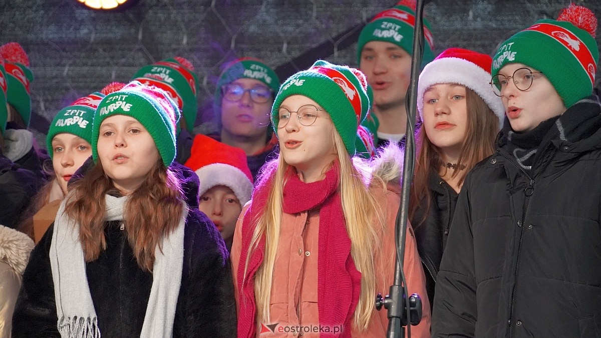 Bożonarodzeniowe spotkanie kultur Kurpiów, Kaszubów i Wielkopolan [8.12.2024] - zdjęcie #132 - eOstroleka.pl
