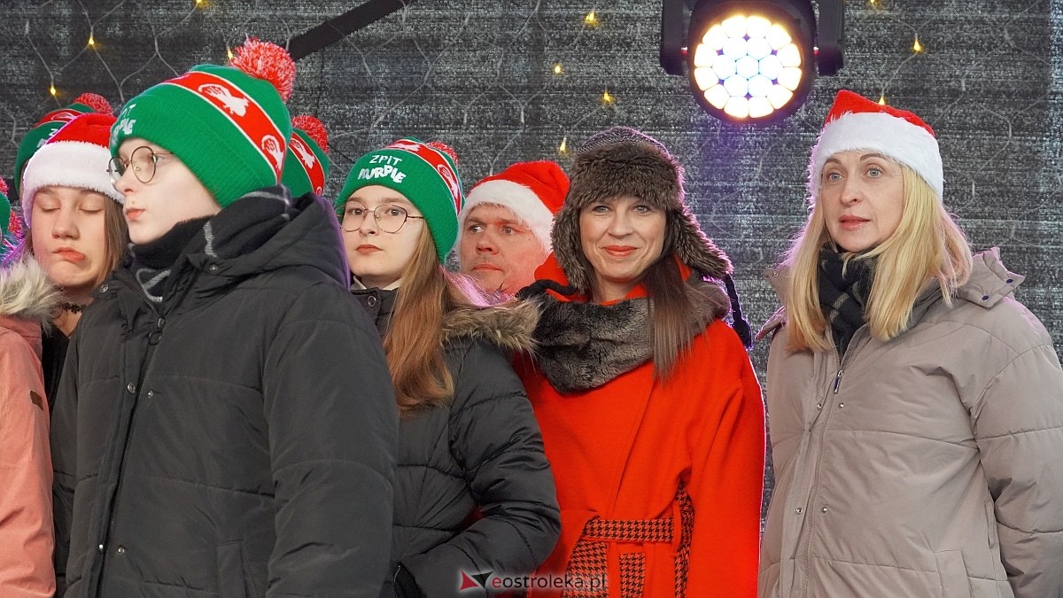 Bożonarodzeniowe spotkanie kultur Kurpiów, Kaszubów i Wielkopolan [8.12.2024] - zdjęcie #125 - eOstroleka.pl