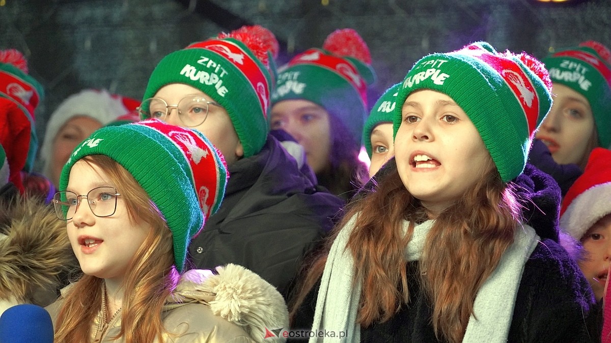 Bożonarodzeniowe spotkanie kultur Kurpiów, Kaszubów i Wielkopolan [8.12.2024] - zdjęcie #118 - eOstroleka.pl