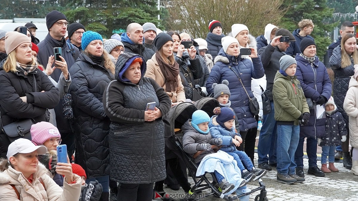 Bożonarodzeniowe spotkanie kultur Kurpiów, Kaszubów i Wielkopolan [8.12.2024] - zdjęcie #109 - eOstroleka.pl