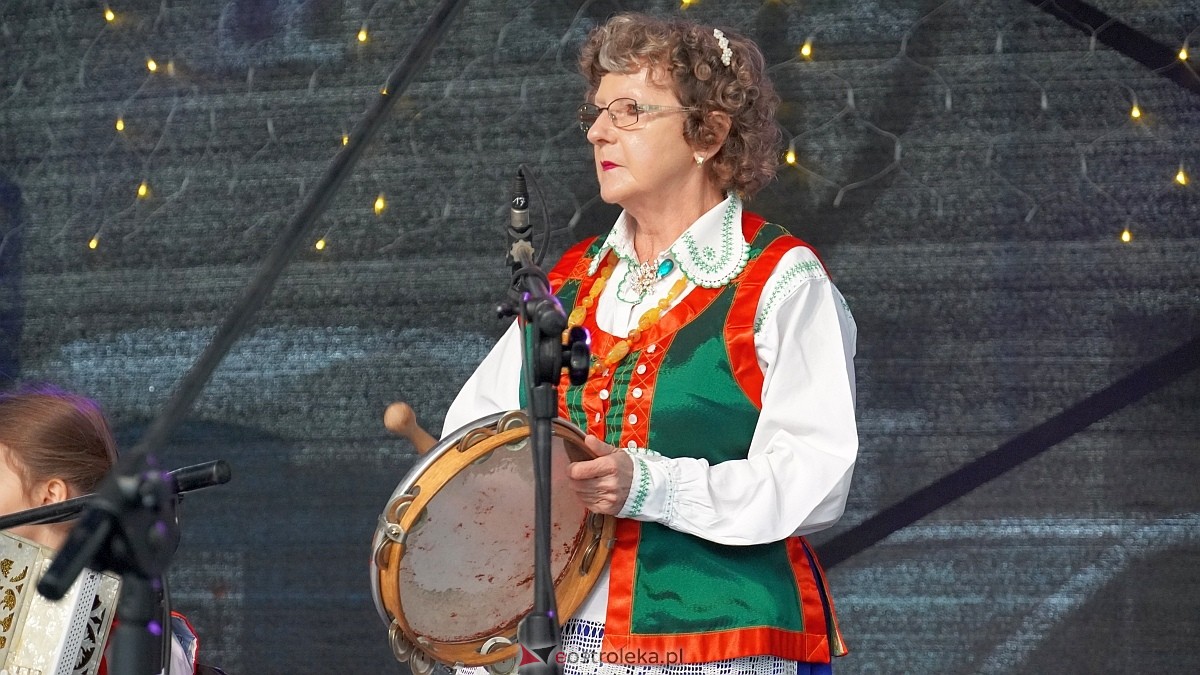 Bożonarodzeniowe spotkanie kultur Kurpiów, Kaszubów i Wielkopolan [8.12.2024] - zdjęcie #98 - eOstroleka.pl