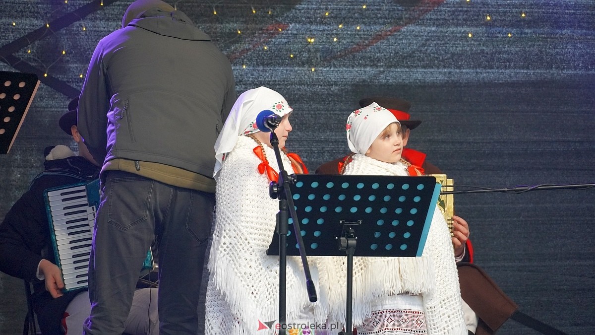 Bożonarodzeniowe spotkanie kultur Kurpiów, Kaszubów i Wielkopolan [8.12.2024] - zdjęcie #92 - eOstroleka.pl