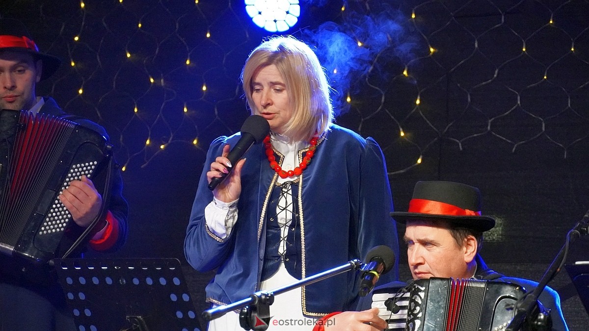 Bożonarodzeniowe spotkanie kultur Kurpiów, Kaszubów i Wielkopolan [8.12.2024] - zdjęcie #7 - eOstroleka.pl