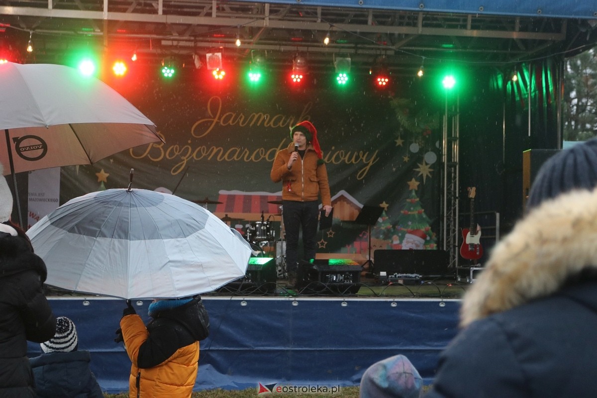 Jarmark świąteczny w Olszewie-Borkach [8.12.2024] - zdjęcie #138 - eOstroleka.pl