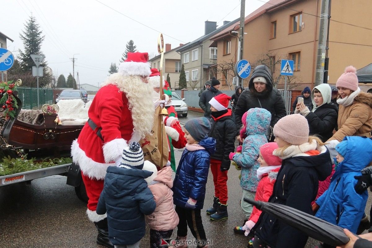 Jarmark świąteczny w Olszewie-Borkach [8.12.2024] - zdjęcie #90 - eOstroleka.pl