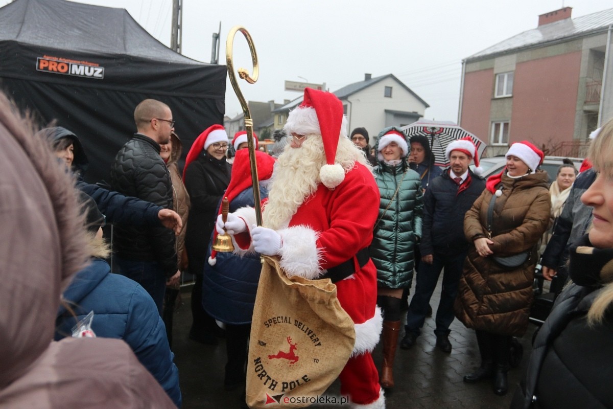 Jarmark świąteczny w Olszewie-Borkach [8.12.2024] - zdjęcie #123 - eOstroleka.pl