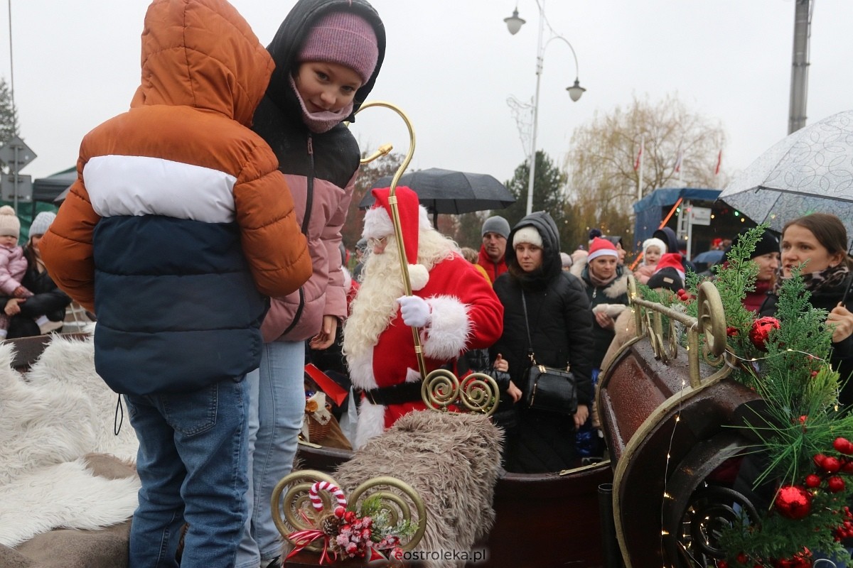 Jarmark świąteczny w Olszewie-Borkach [8.12.2024] - zdjęcie #78 - eOstroleka.pl