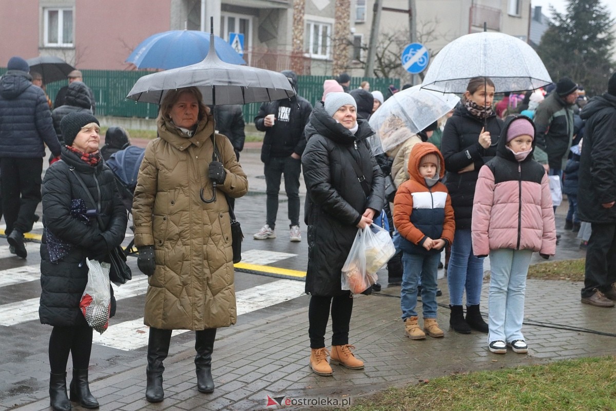 Jarmark świąteczny w Olszewie-Borkach [8.12.2024] - zdjęcie #62 - eOstroleka.pl