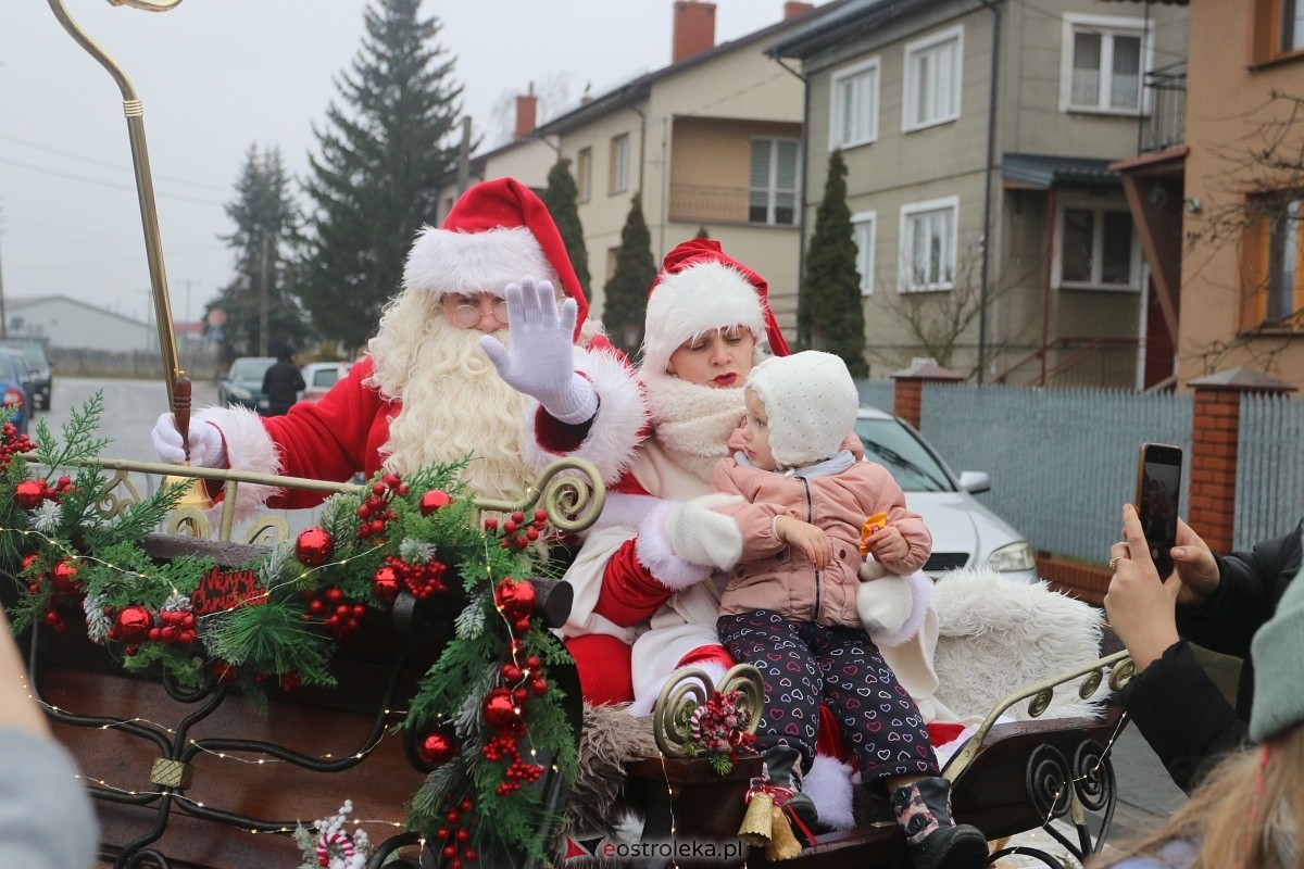 Jarmark świąteczny w Olszewie-Borkach [8.12.2024] - zdjęcie #56 - eOstroleka.pl
