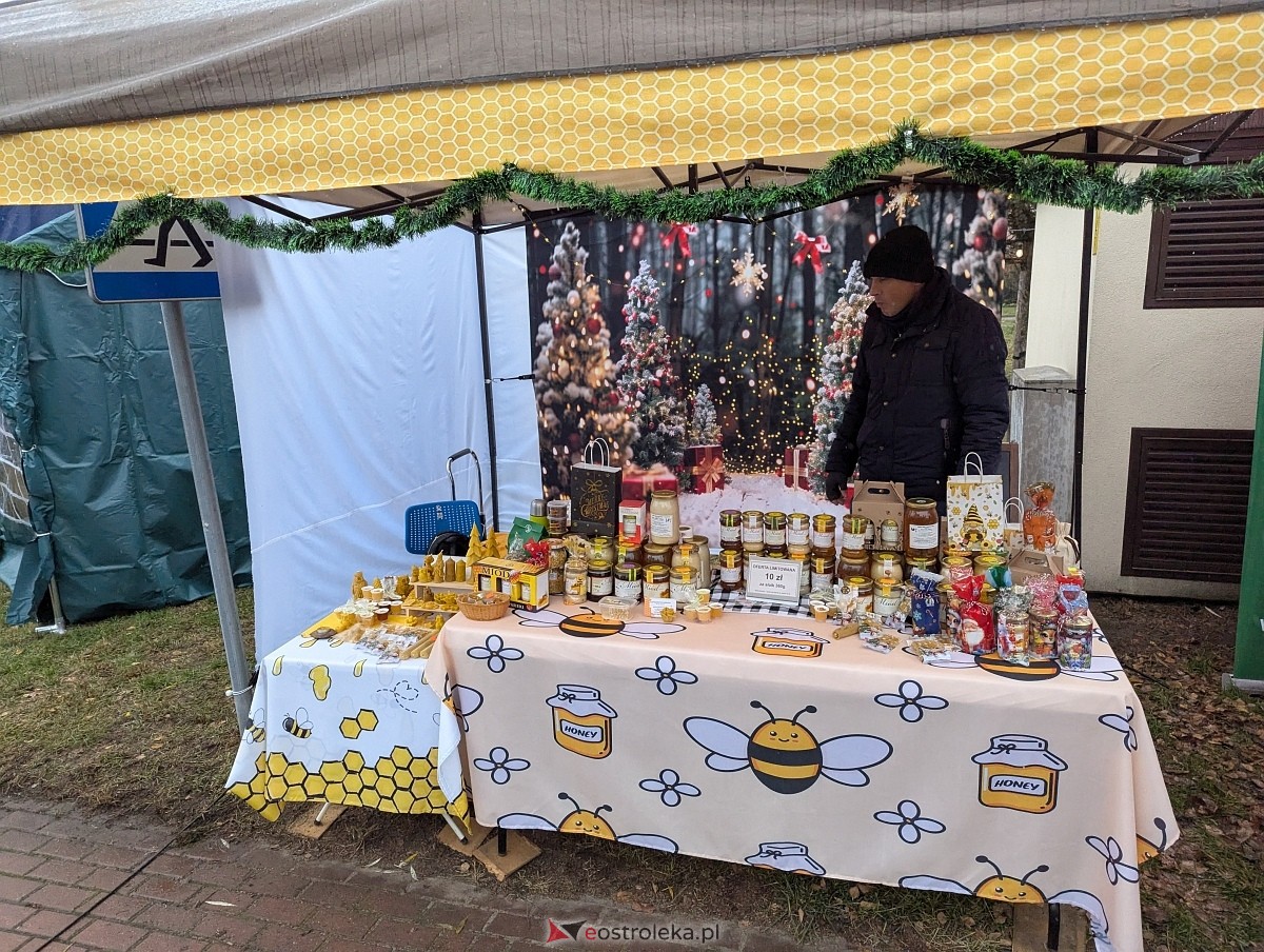 Jarmark świąteczny w Olszewie-Borkach [8.12.2024] - zdjęcie #13 - eOstroleka.pl