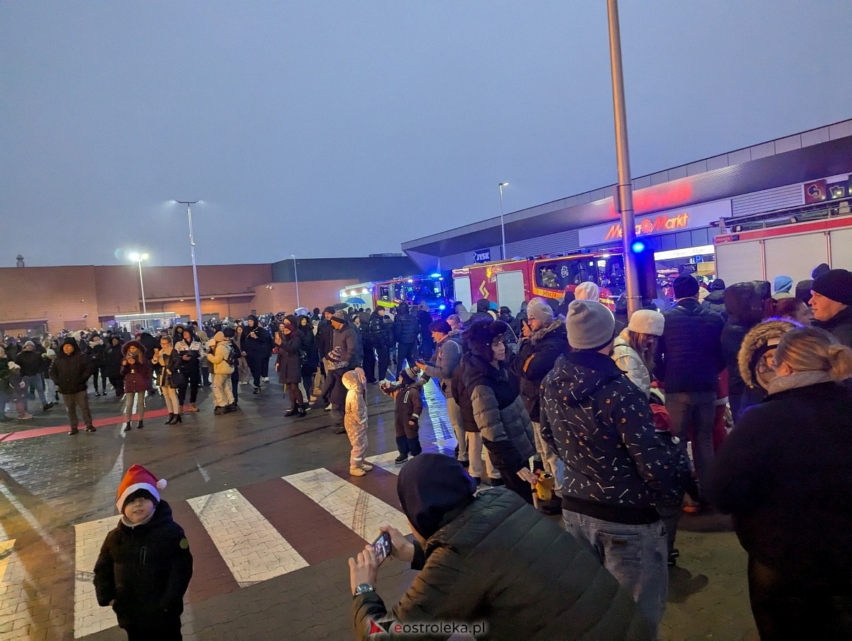 Motomikołaje 2024 w Ostrołęce [8.12.2024] - zdjęcie #15 - eOstroleka.pl