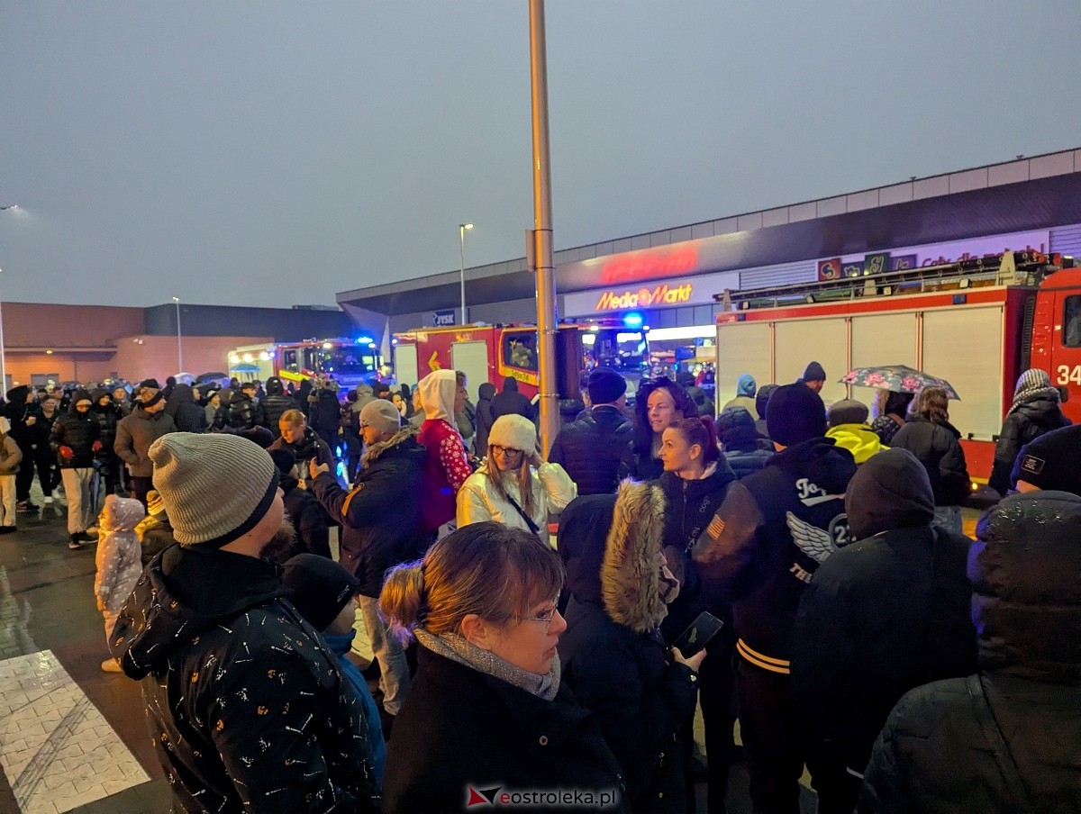 Motomikołaje 2024 w Ostrołęce [8.12.2024] - zdjęcie #14 - eOstroleka.pl