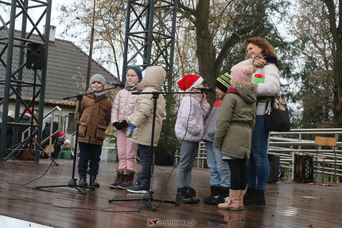 Spotkanie wigilijne na Stacji w Ostrołęce [8.12.2024] - zdjęcie #127 - eOstroleka.pl