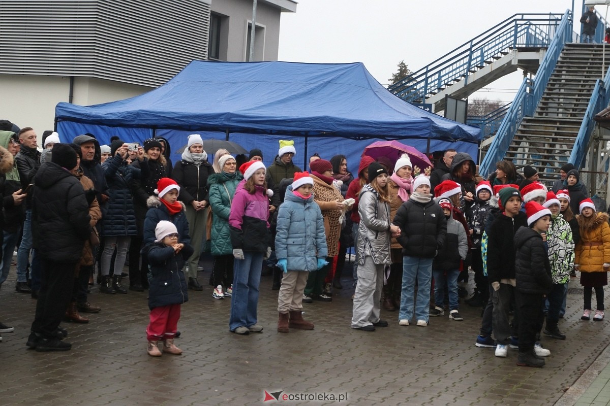 Spotkanie wigilijne na Stacji w Ostrołęce [8.12.2024] - zdjęcie #122 - eOstroleka.pl