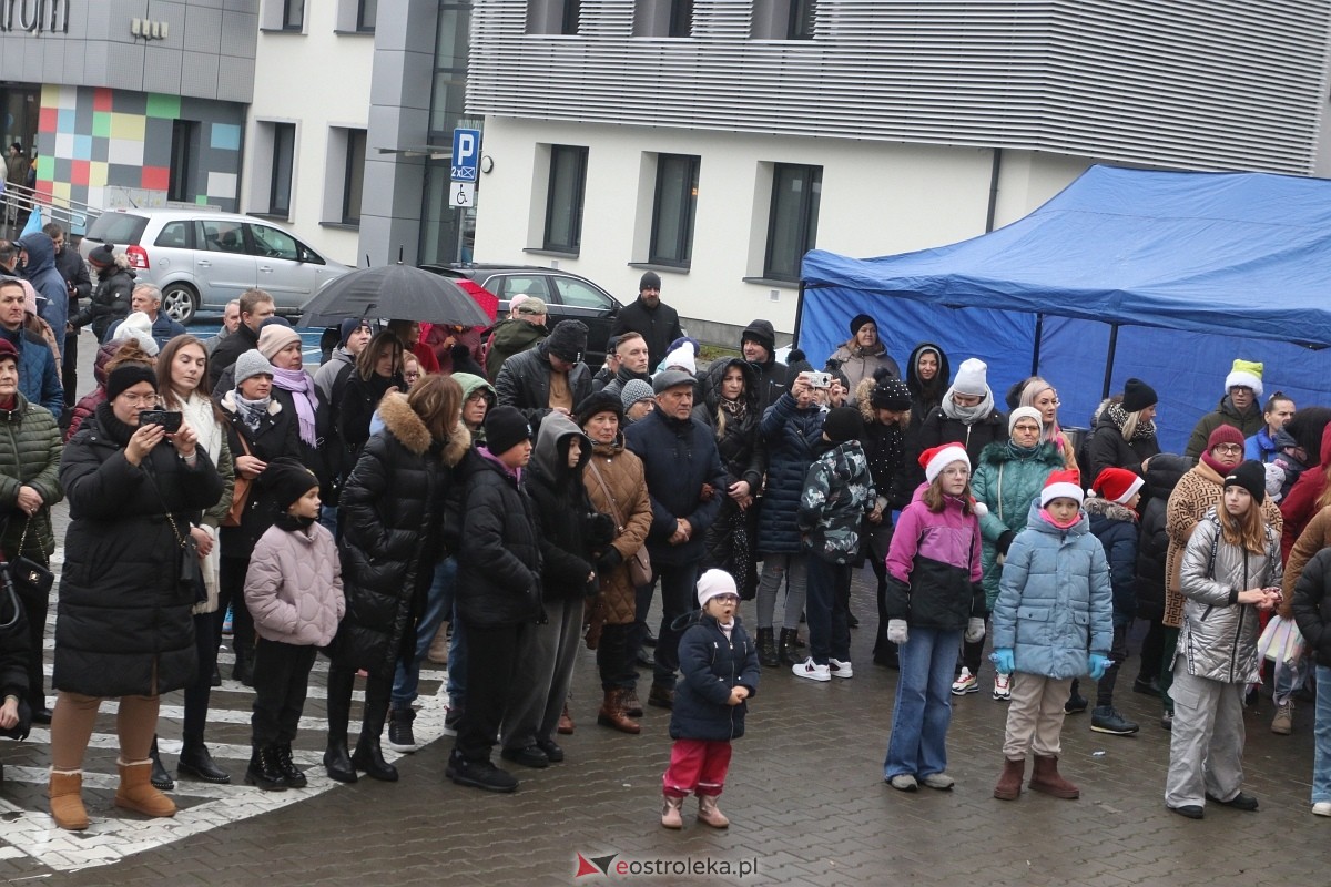 Spotkanie wigilijne na Stacji w Ostrołęce [8.12.2024] - zdjęcie #116 - eOstroleka.pl