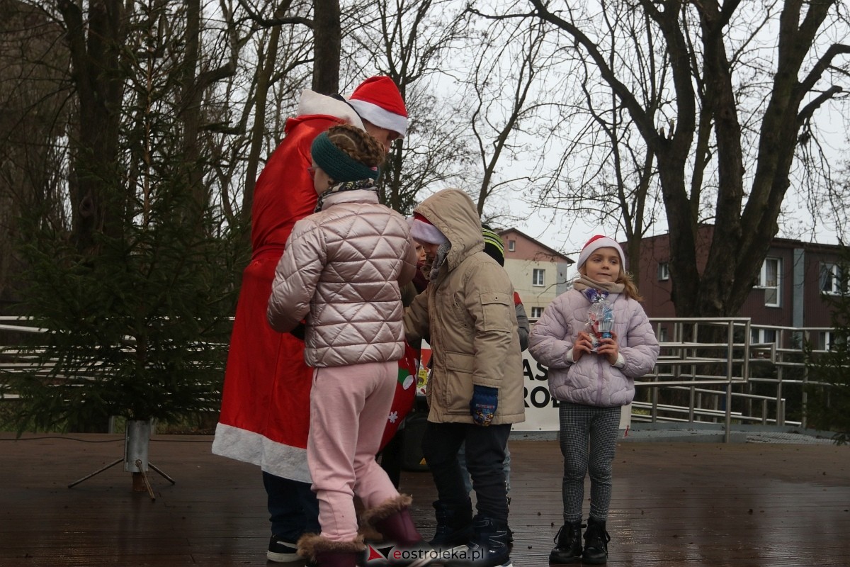 Spotkanie wigilijne na Stacji w Ostrołęce [8.12.2024] - zdjęcie #111 - eOstroleka.pl