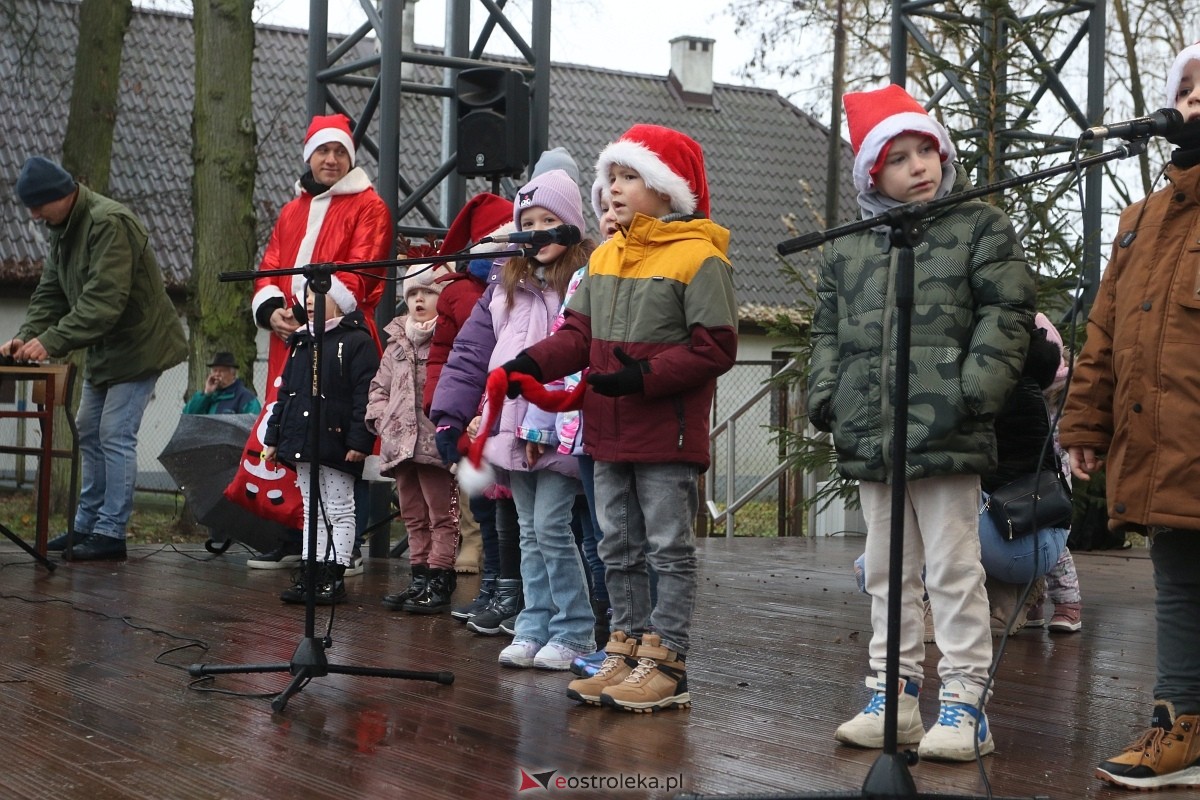 Spotkanie wigilijne na Stacji w Ostrołęce [8.12.2024] - zdjęcie #86 - eOstroleka.pl