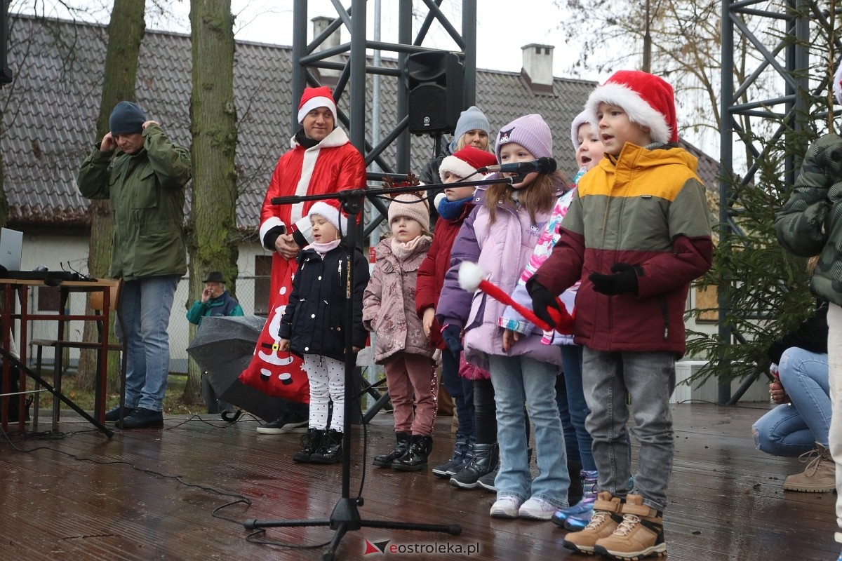 Spotkanie wigilijne na Stacji w Ostrołęce [8.12.2024] - zdjęcie #84 - eOstroleka.pl