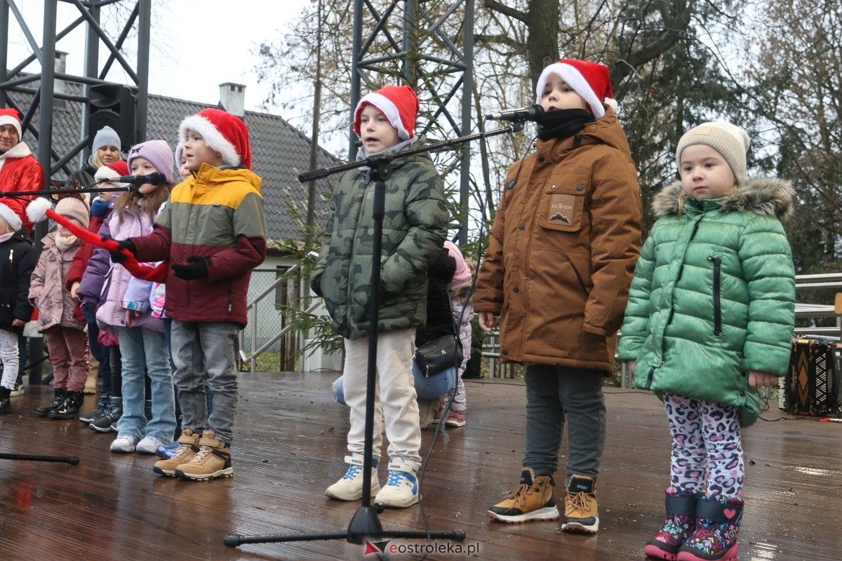 Spotkanie wigilijne na Stacji w Ostrołęce [8.12.2024] - zdjęcie #82 - eOstroleka.pl