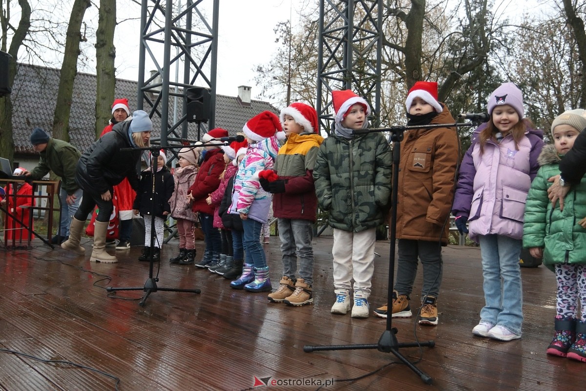 Spotkanie wigilijne na Stacji w Ostrołęce [8.12.2024] - zdjęcie #68 - eOstroleka.pl