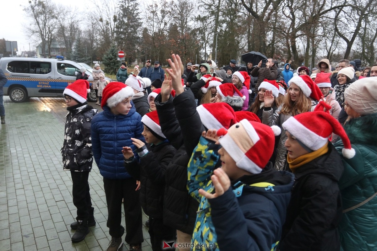 Spotkanie wigilijne na Stacji w Ostrołęce [8.12.2024] - zdjęcie #109 - eOstroleka.pl