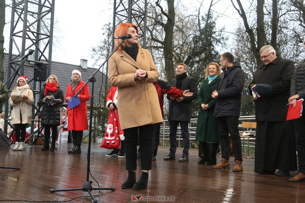 Spotkanie wigilijne na Stacji w Ostrołęce [8.12.2024] - zdjęcie #95 - eOstroleka.pl