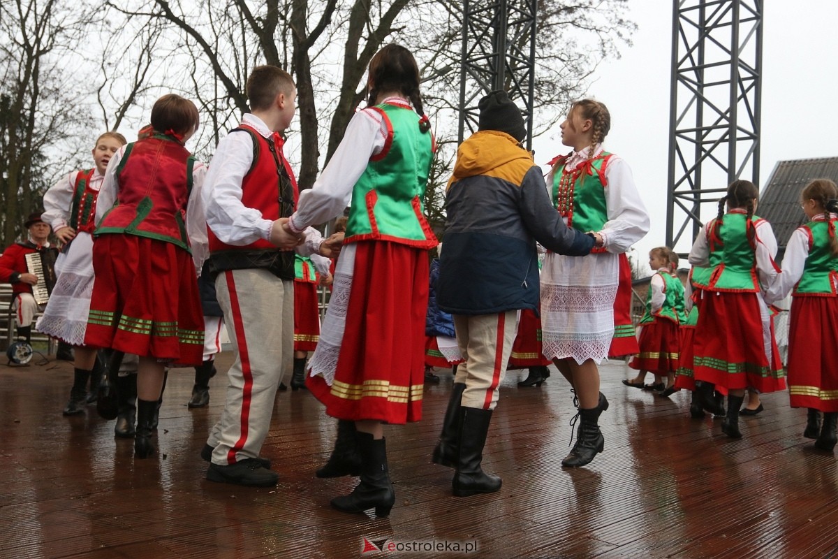 Spotkanie wigilijne na Stacji w Ostrołęce [8.12.2024] - zdjęcie #48 - eOstroleka.pl