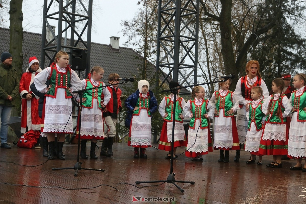 Spotkanie wigilijne na Stacji w Ostrołęce [8.12.2024] - zdjęcie #37 - eOstroleka.pl