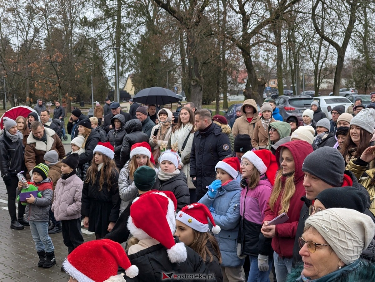 Spotkanie wigilijne na Stacji w Ostrołęce [8.12.2024] - zdjęcie #31 - eOstroleka.pl