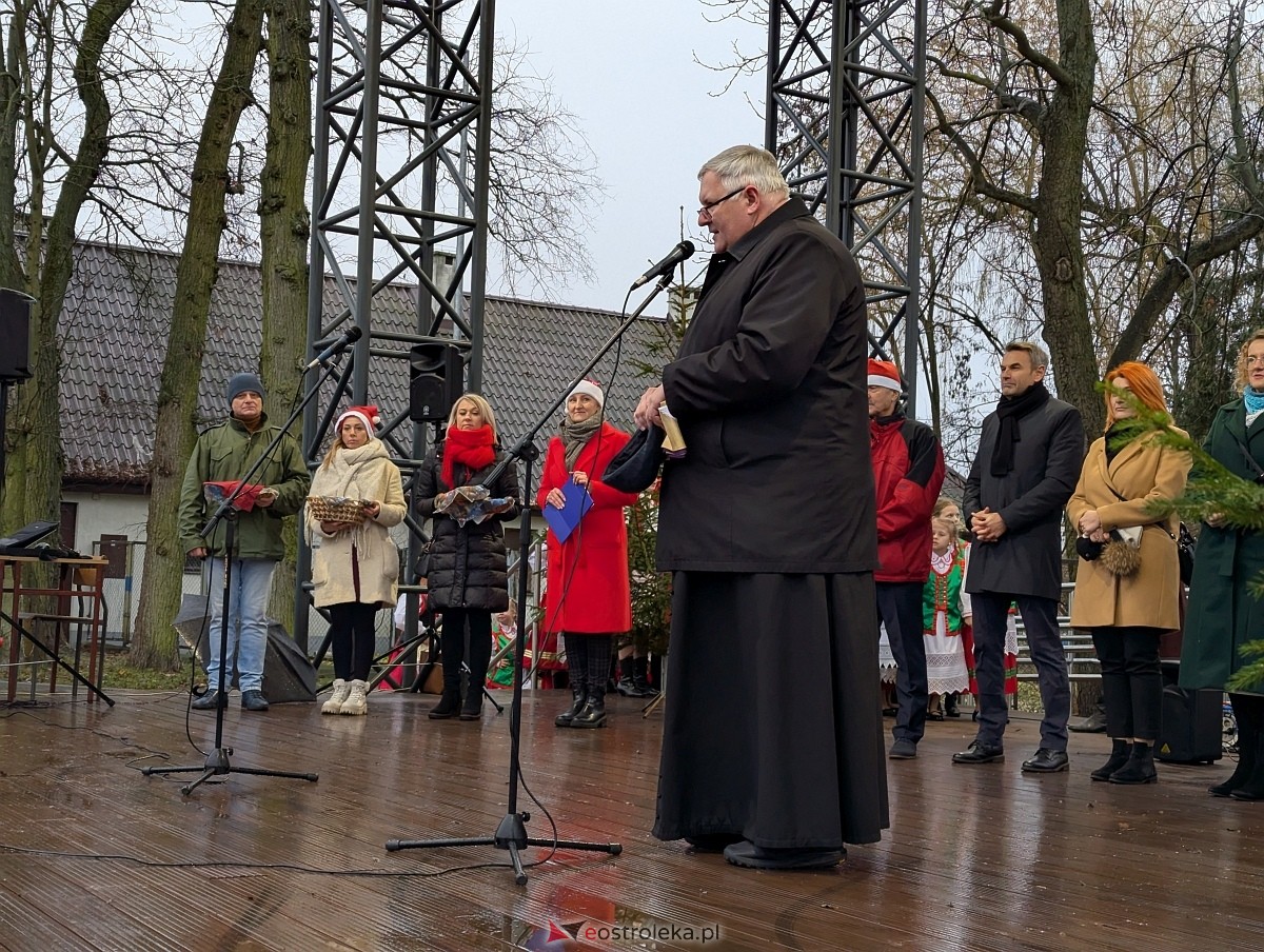 Spotkanie wigilijne na Stacji w Ostrołęce [8.12.2024] - zdjęcie #11 - eOstroleka.pl