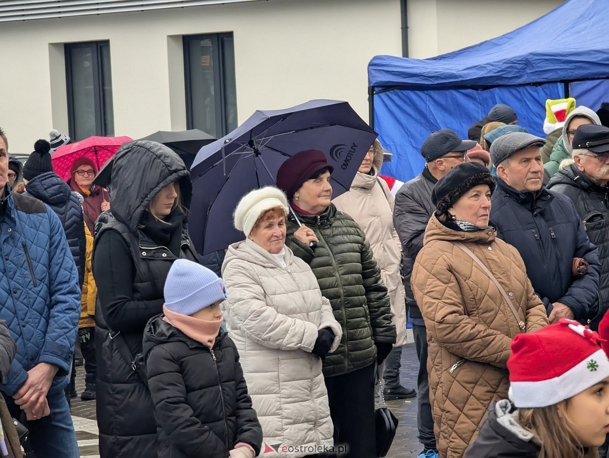 Spotkanie wigilijne na Stacji w Ostrołęce [8.12.2024] - zdjęcie #5 - eOstroleka.pl