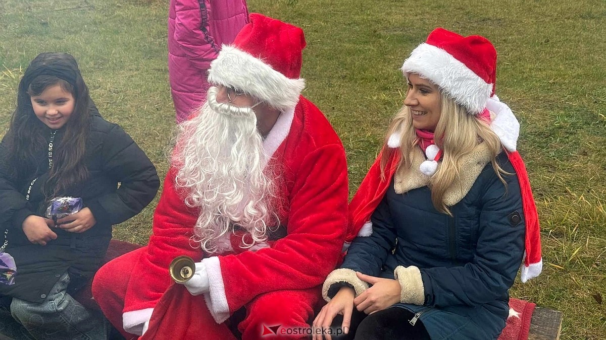 Wigilia osiedla Łazek [8.12.2024] - zdjęcie #20 - eOstroleka.pl