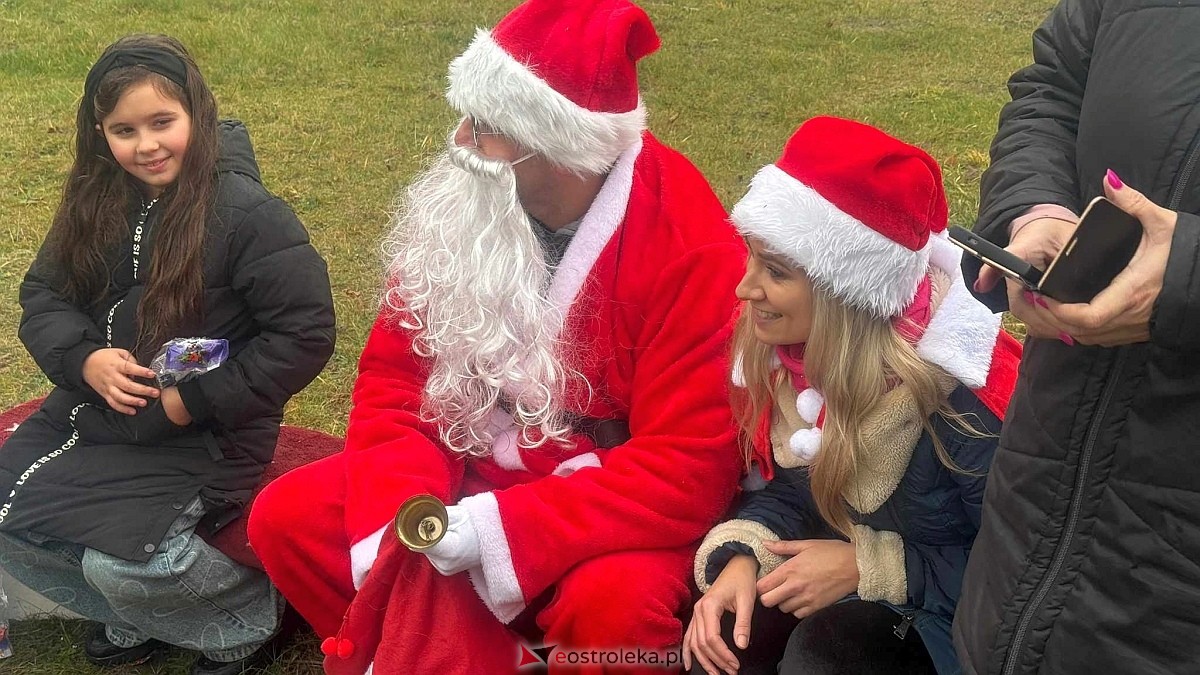 Wigilia osiedla Łazek [8.12.2024] - zdjęcie #5 - eOstroleka.pl